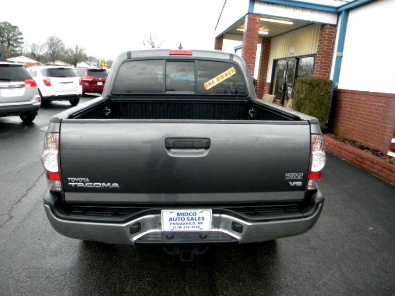 Toyota Tacoma Double Cab V6 5AT 4WD 2014
