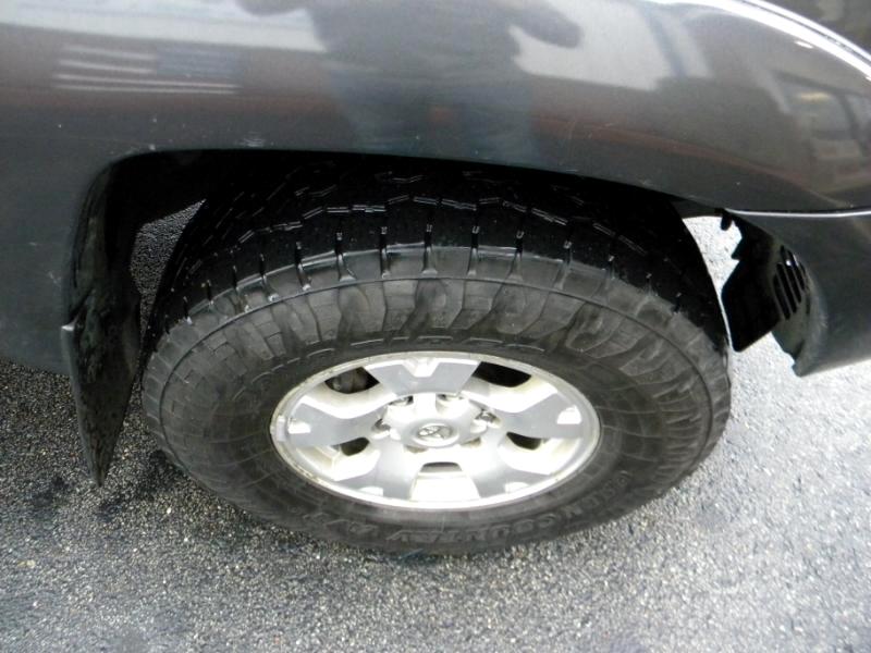 Toyota Tacoma Double Cab V6 5AT 4WD 2014