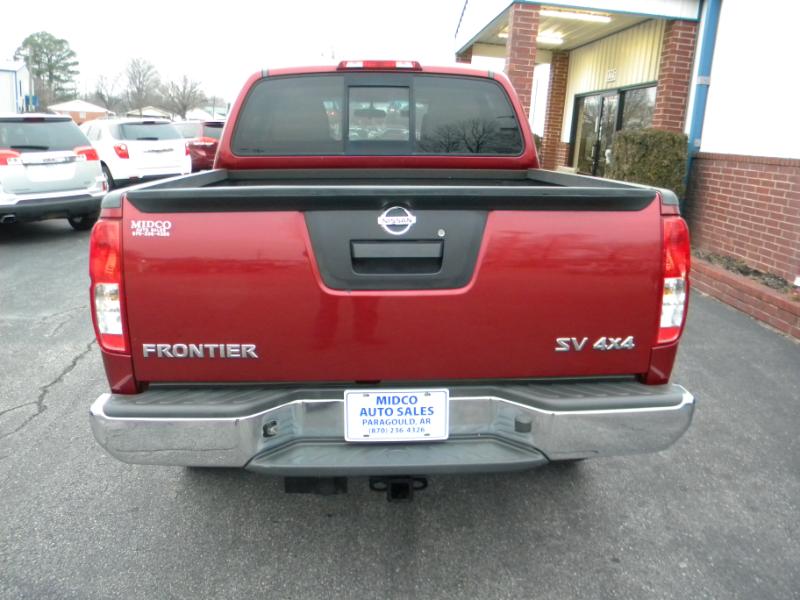 Nissan Frontier Crew Cab 4x4 SV V6 Auto 2016