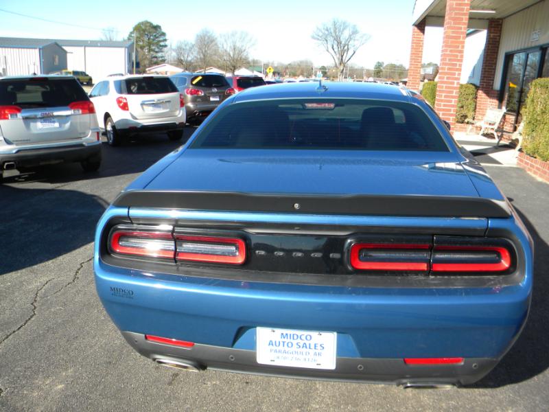 Dodge Challenger SXT 2020