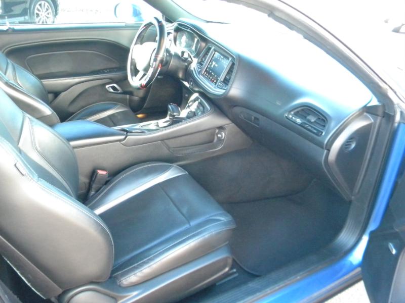 Dodge Challenger SXT 2020