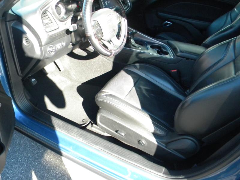 Dodge Challenger SXT 2020