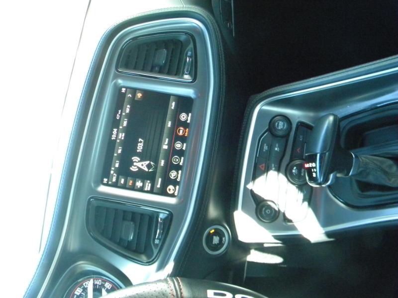 Dodge Challenger SXT 2020