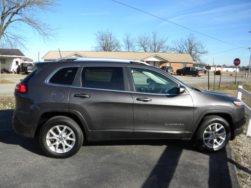 Jeep Cherokee Latitude 4WD 2016