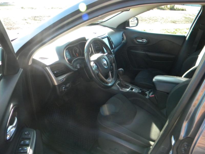 Jeep Cherokee Latitude 4WD 2016