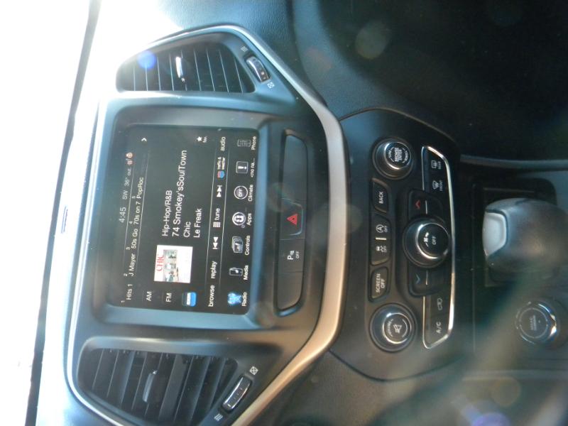 Jeep Cherokee Latitude 4WD 2016