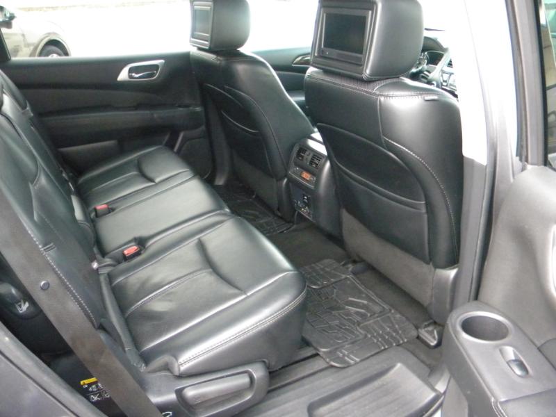 Nissan Pathfinder Platinum 4WD 2016