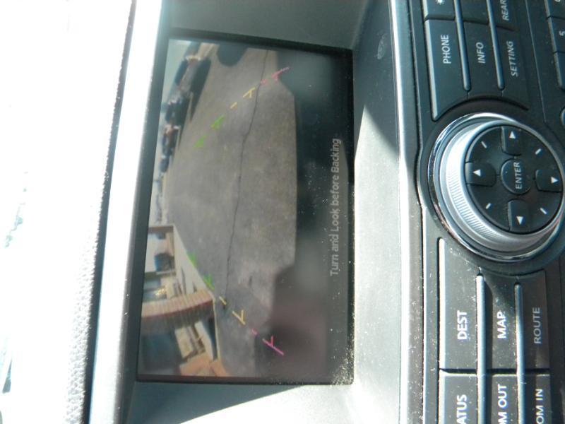 Nissan Armada Platinum 4WD 2010