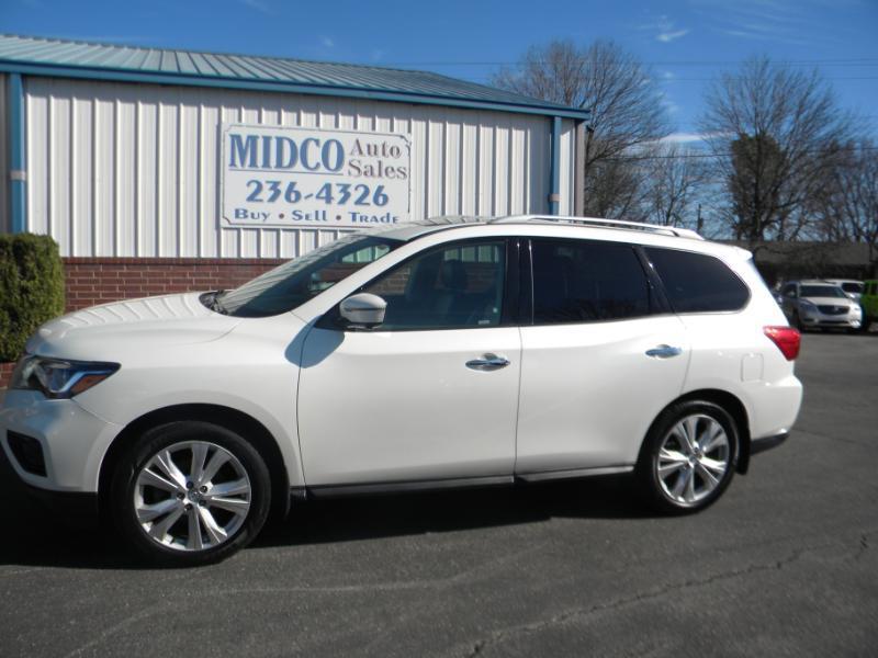 2019 Nissan Pathfinder SL 4WD