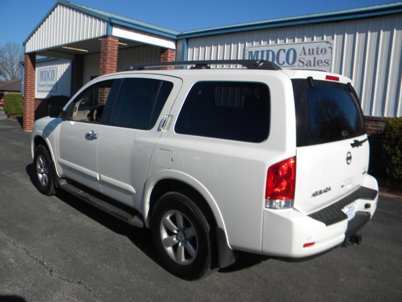 Nissan Armada SL 4WD 2015