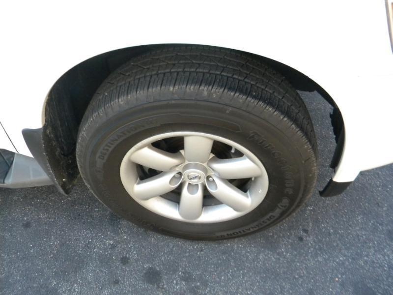 Nissan Armada SL 4WD 2015