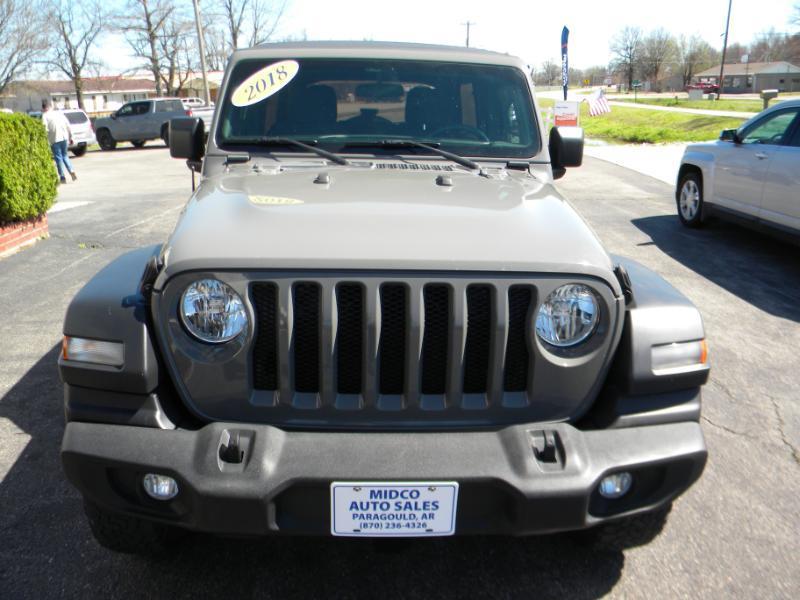 Jeep Wrangler Unlimited Sport 2018