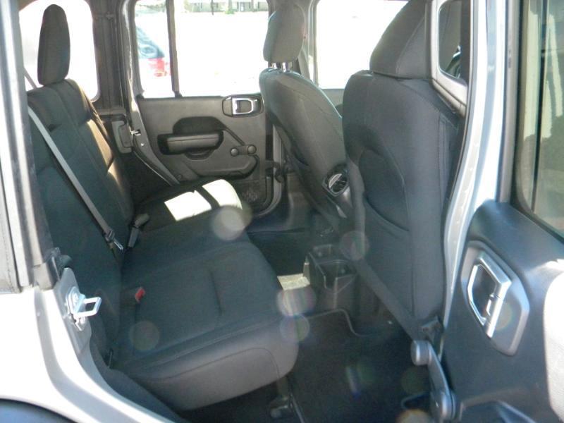 Jeep Wrangler Unlimited Sport 2018