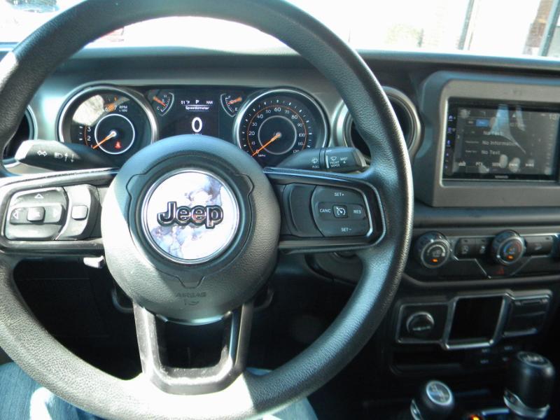 Jeep Wrangler Unlimited Sport 2018