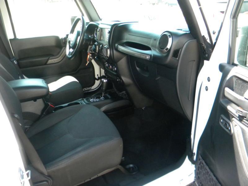 Jeep Wrangler Unlimited Sport 4WD 2017