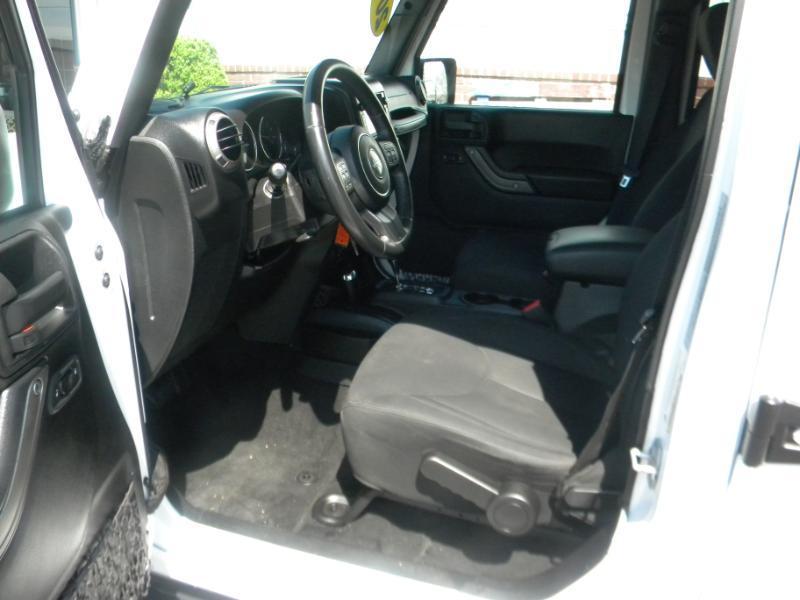 Jeep Wrangler Unlimited Sport 4WD 2017