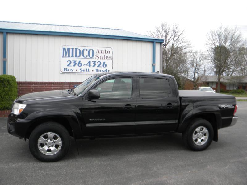 2015 Toyota Tacoma Double Cab V6 5AT 4WD
