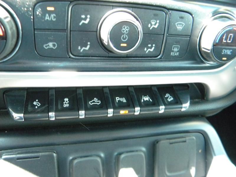 GMC Sierra 1500 SLT Crew Cab Short Box 4WD 2018