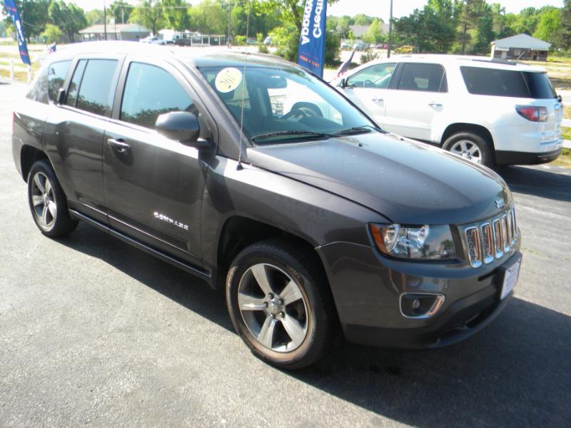 Jeep Compass Latitude FWD 2017