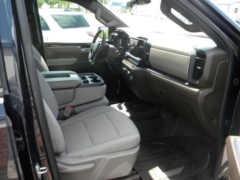 Chevrolet Silverado 1500 LT Double Cab 4WD 2024