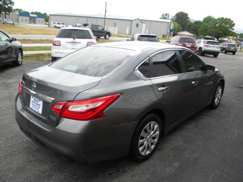 Nissan Altima 2.5 S 2017