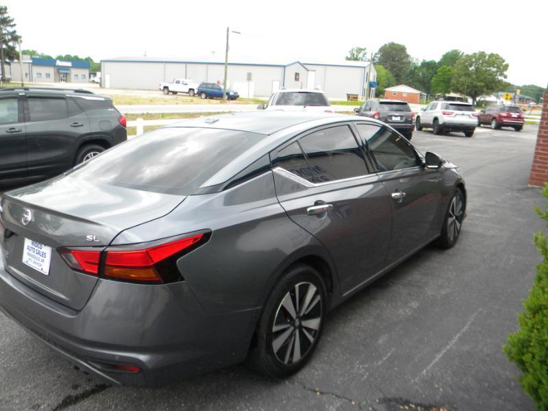 Nissan Altima 2.5 SL 2020