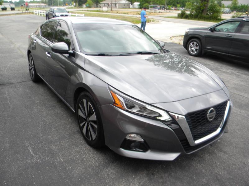 Nissan Altima 2.5 SL 2020