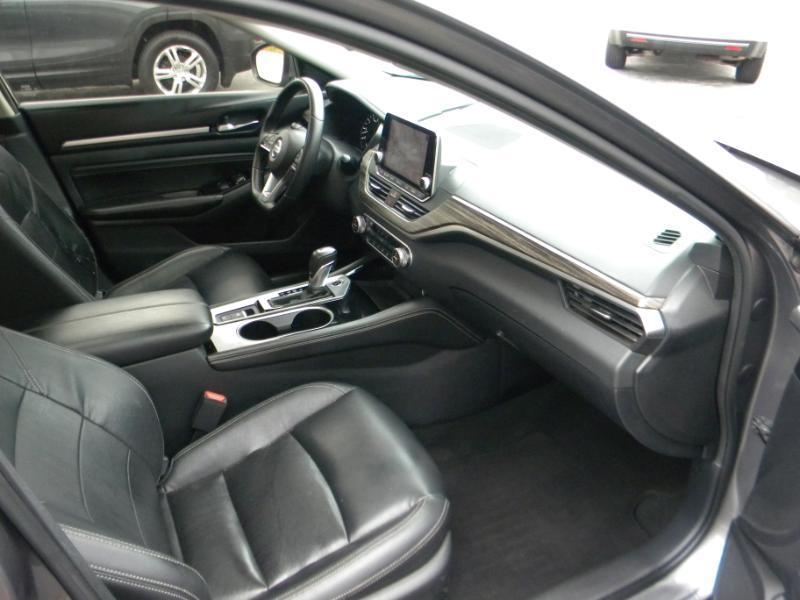 Nissan Altima 2.5 SL 2020