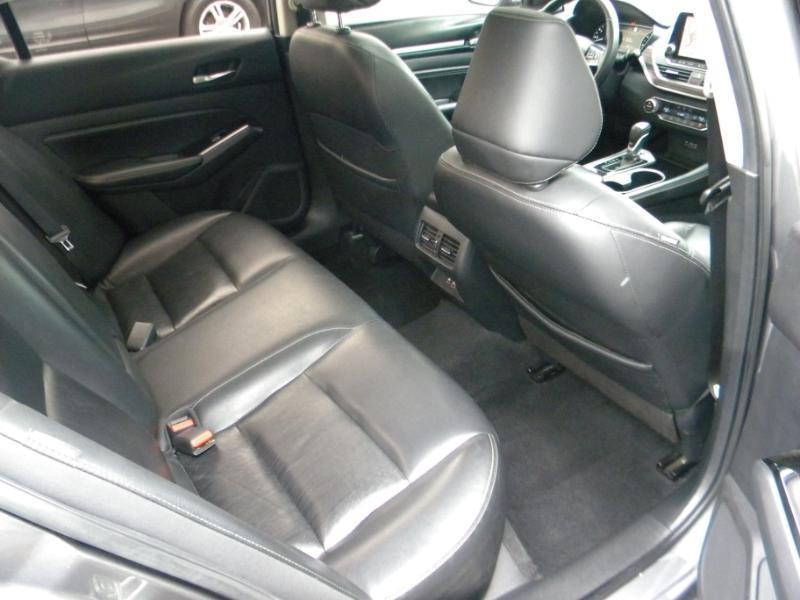 Nissan Altima 2.5 SL 2020