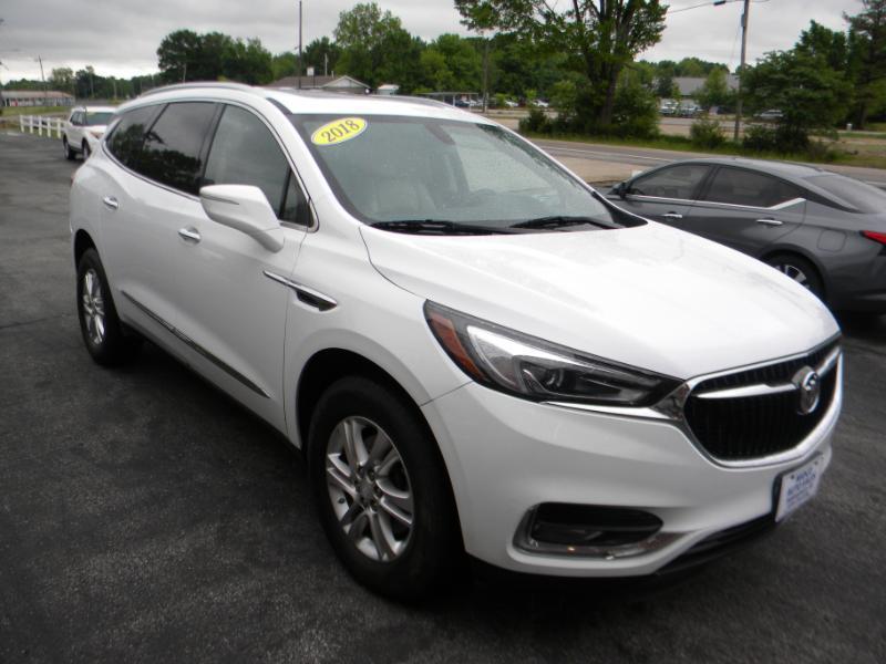 Buick Enclave Essence AWD 2018