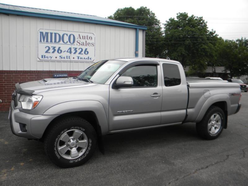 2015 Toyota Tacoma Access Cab V6 5AT 4WD