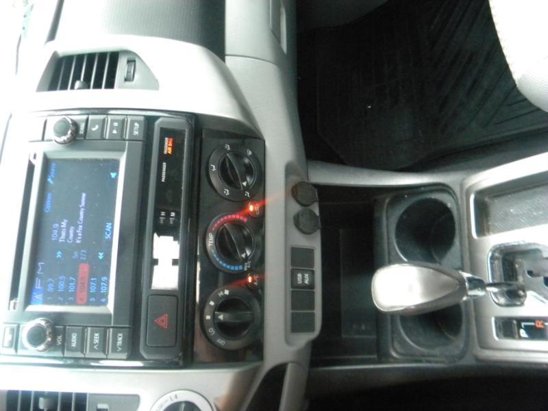 Toyota Tacoma Access Cab V6 Auto 4WD 2013