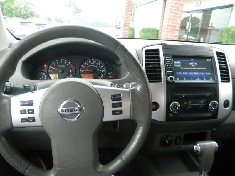Nissan Frontier SL Crew Cab 5AT 4WD 2019