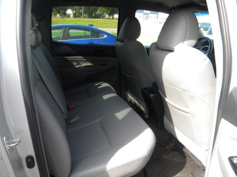 Toyota Tacoma Double Cab V6 4WD 2013
