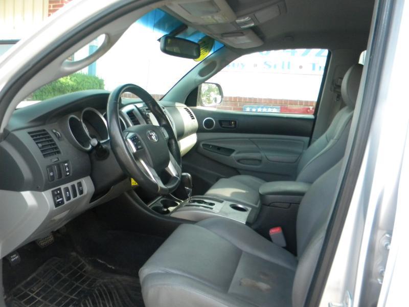 Toyota Tacoma Double Cab V6 4WD 2013