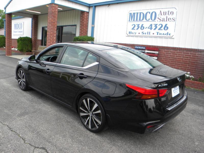 Nissan Altima 2.5 SR 2020