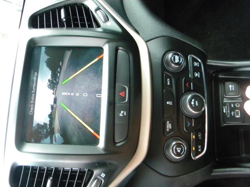 Jeep Cherokee Latitude FWD 2017
