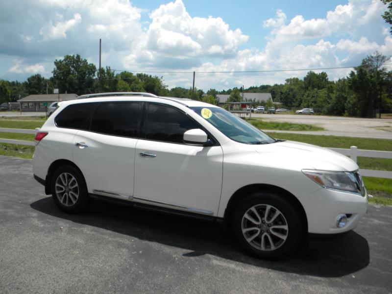 2013 Nissan Pathfinder SV 4WD