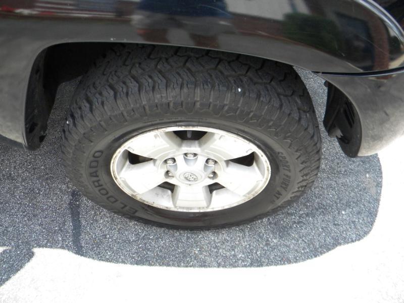 Toyota Tacoma Double Cab Long Bed V6 Auto 4WD 2011