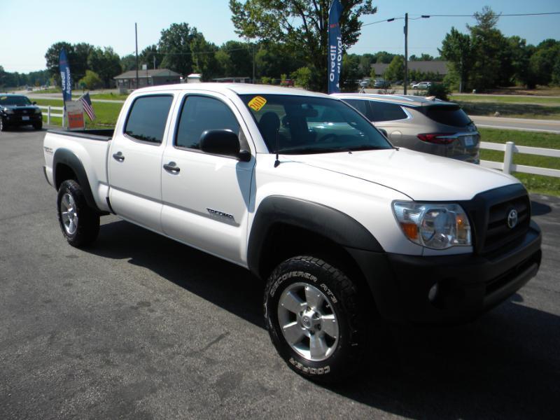 Toyota Tacoma Double Cab Long Bed V6 Auto 4WD 2011