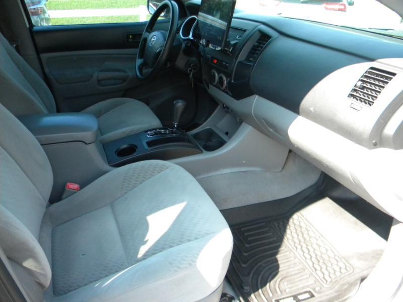 Toyota Tacoma Double Cab Long Bed V6 Auto 4WD 2011