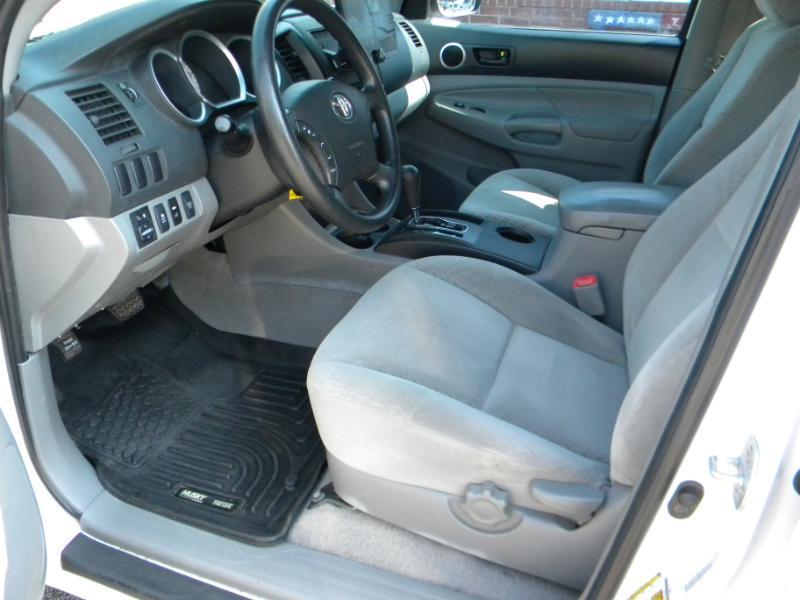 Toyota Tacoma Double Cab Long Bed V6 Auto 4WD 2011