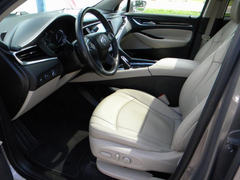Buick Enclave Essence AWD 2019