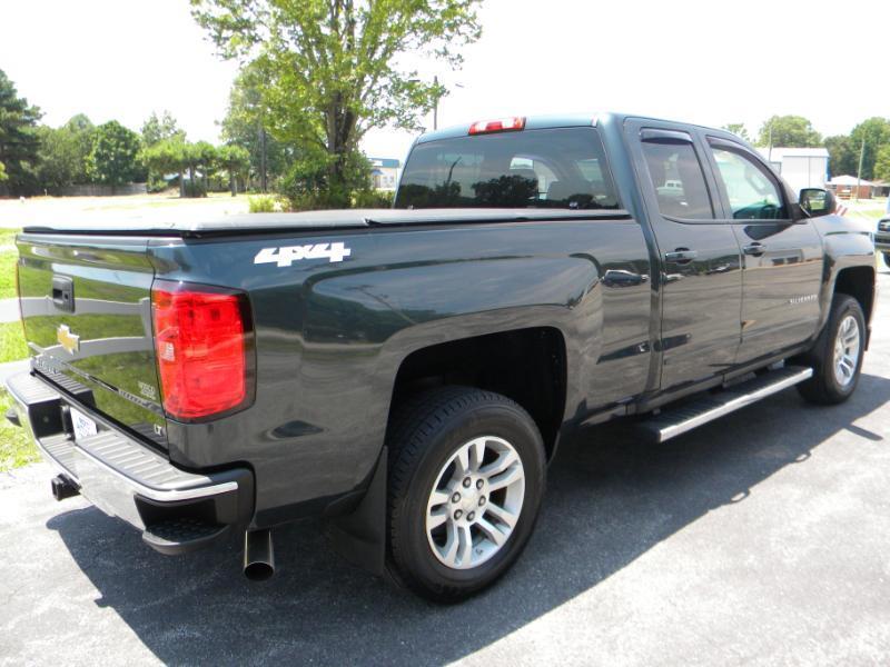 Chevrolet Silverado 1500 LT Double Cab 4WD 2017
