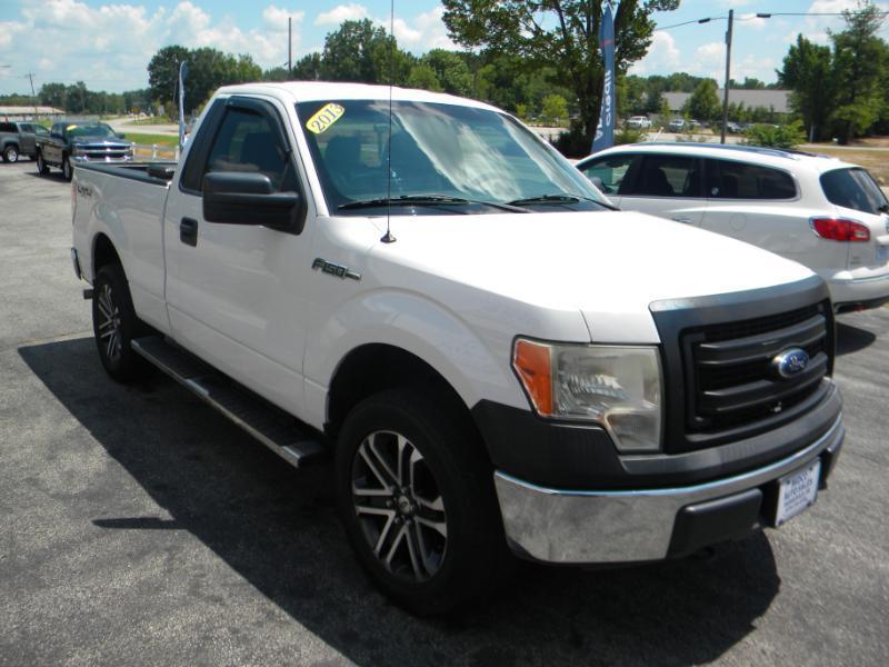Ford F-150 XL 6.5-ft. Bed 4WD 2013