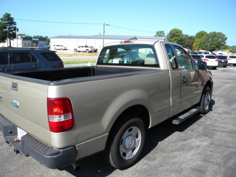 Ford F-150 XL 2WD 2008