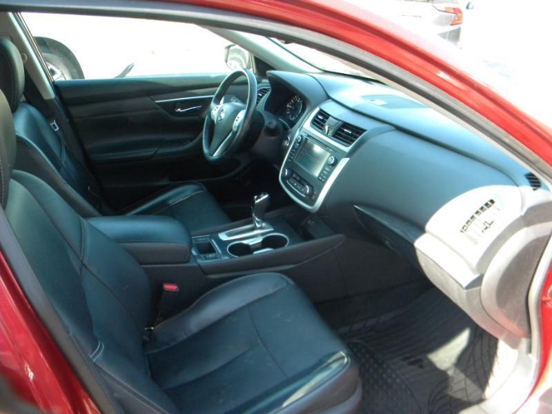 Nissan Altima 2.5 SR 2016