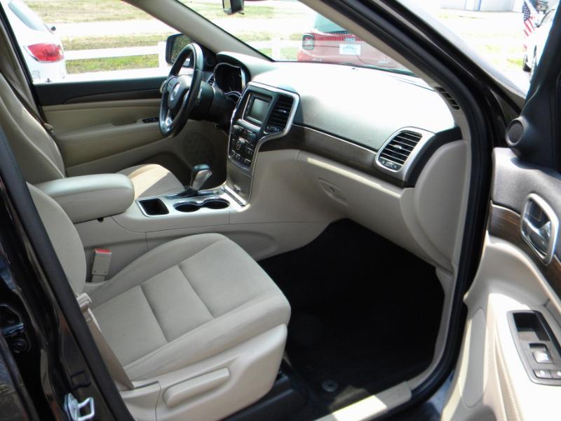 Jeep Grand Cherokee Laredo 2WD 2016