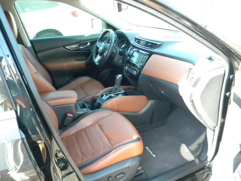Nissan Rogue  2019