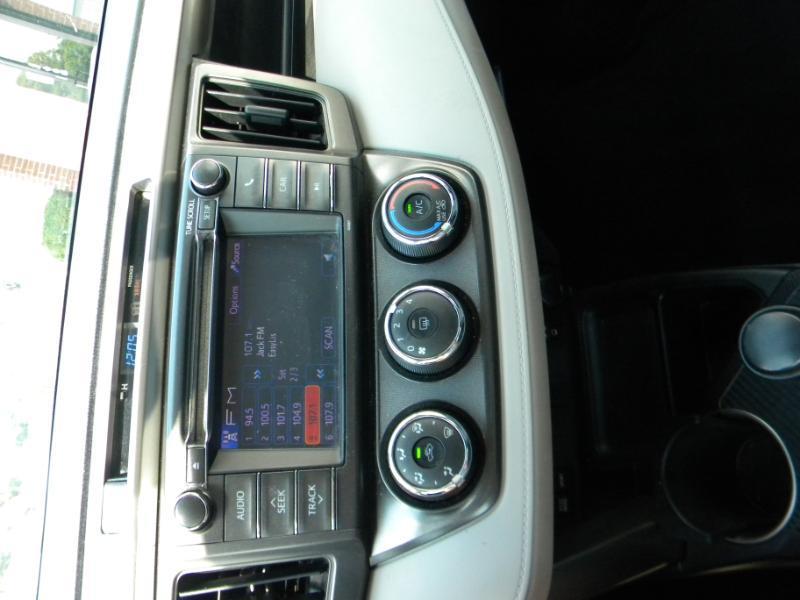 Toyota RAV4 LE FWD 2013